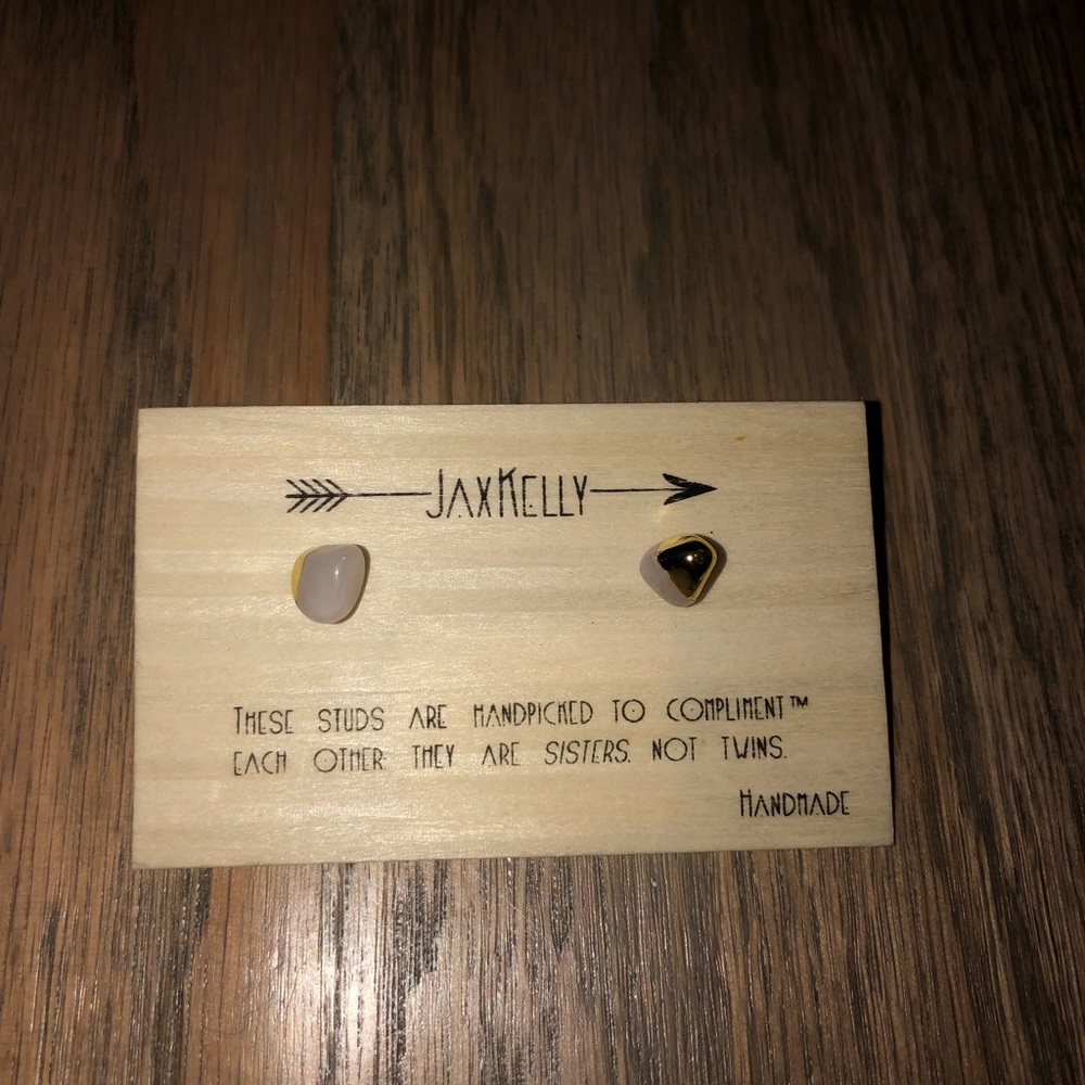 Brand new never worn Jax Kelly earrings
